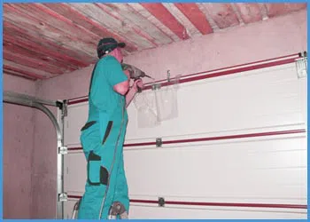 United Garage Door Dallas, TX 469-609-0444 - door-maintaince-15-05m